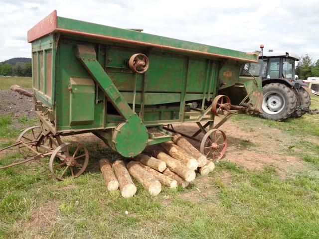 ADM Vieux materiel agricole (70) (Medium)