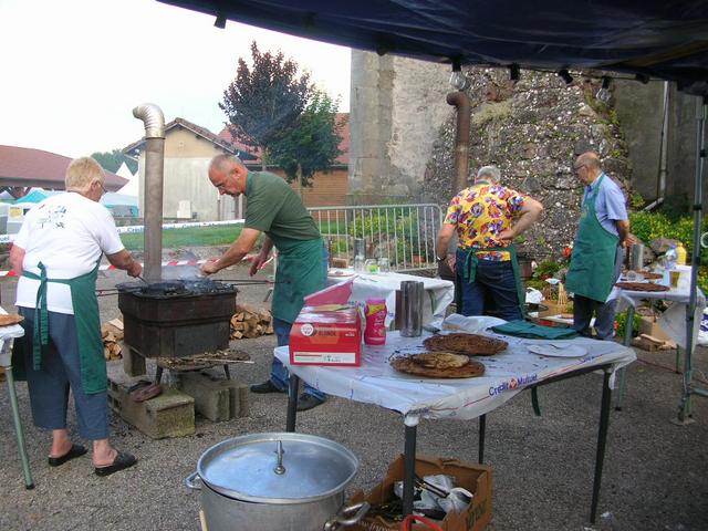 Marche d ete repas lard gaufres 038