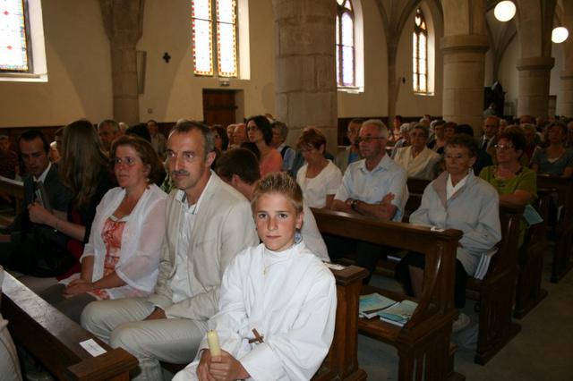 Pere Eveque Messe pentecote 018 (Small)