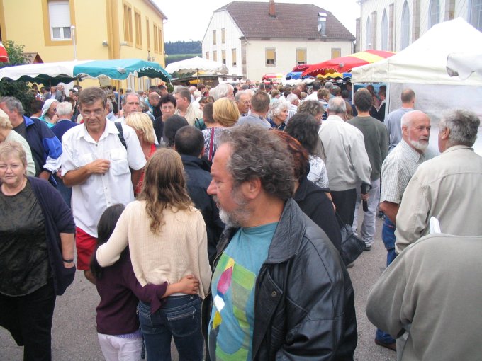 Marche d ete 5 aout 2005 Festival musique mecanique 018