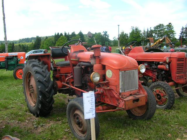 Vieux materiel agricole Samedi 057