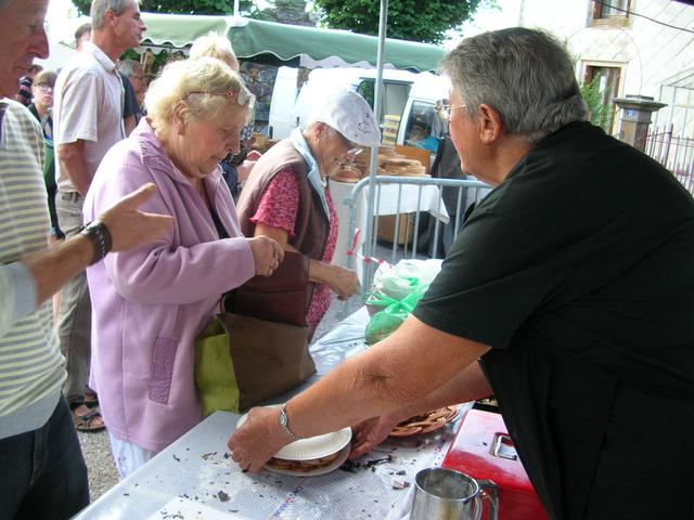 Marche d ete repas lard gaufres 031