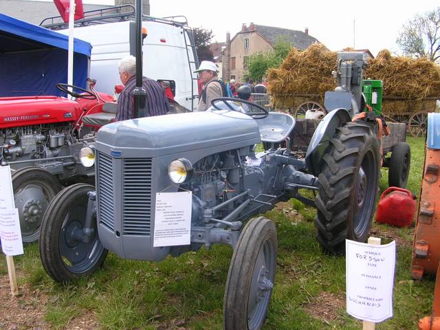 Vieux materiel agricole Samedi 055