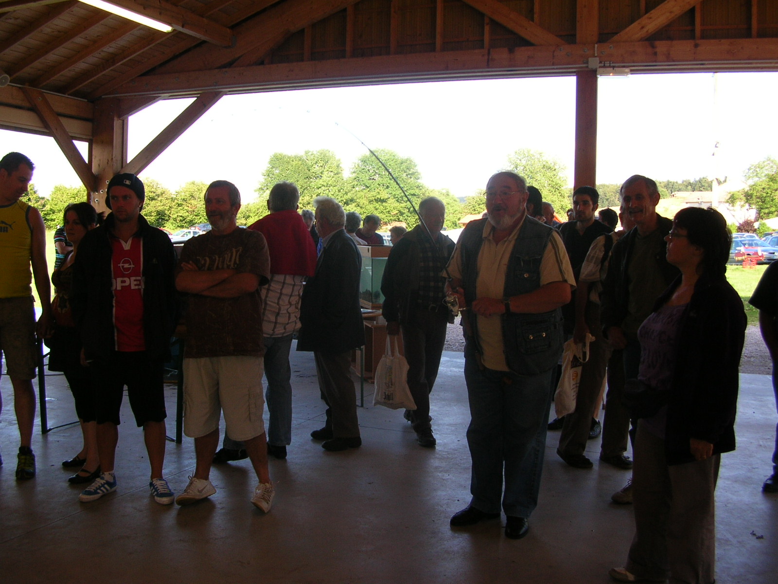 L eau la peche Marche d ete 025