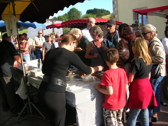 marche d ete voitures anciennes 057