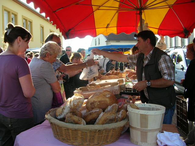 marche d ete voitures anciennes 065