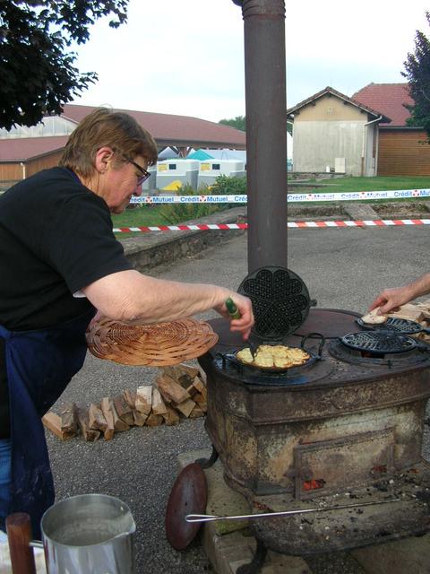 Marche d ete repas lard gaufres 034