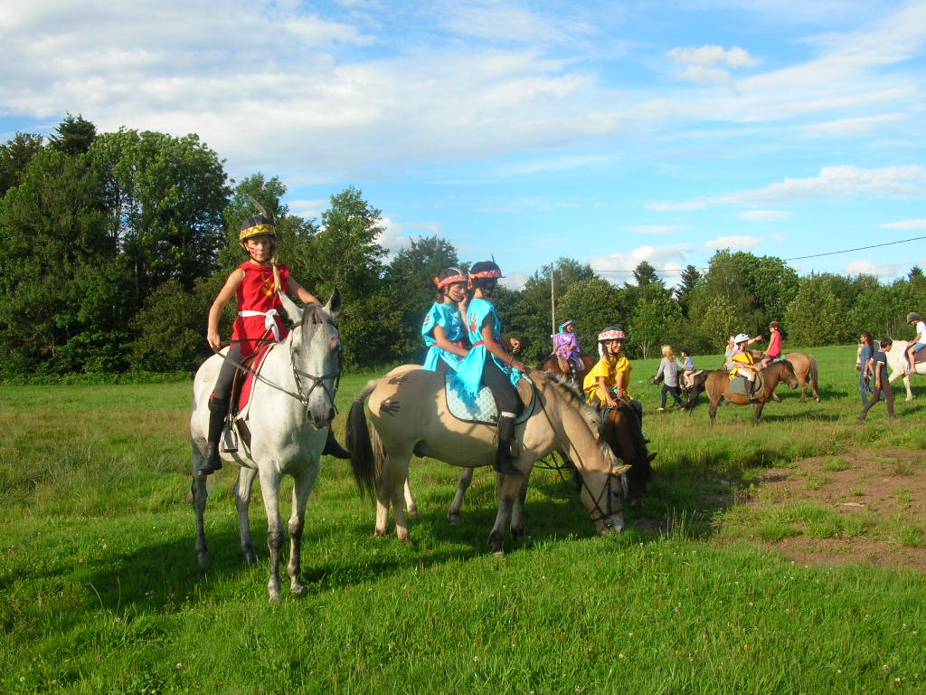 Marche d ete Cheval et marechalerie 003