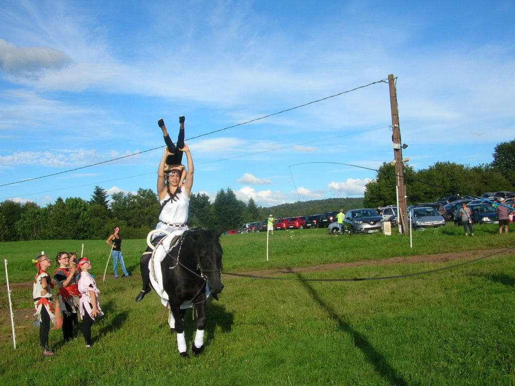 Marche d ete Cheval et marechalerie 010