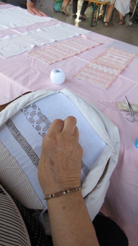 Marche d ee one filage broderie 046 (Small)