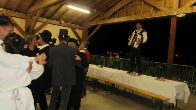 Mariage a l ancienne 129 (Small)