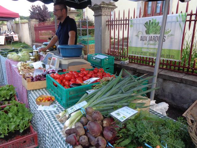 5 Marché d ete Bluet33.resized