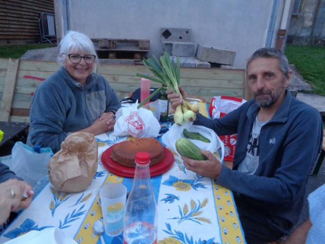 5 Marche d ete bluet plantes miel escargots (73) (Small)