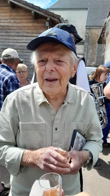 Vieux moteurs samedi mi inauguration (14) (Small)