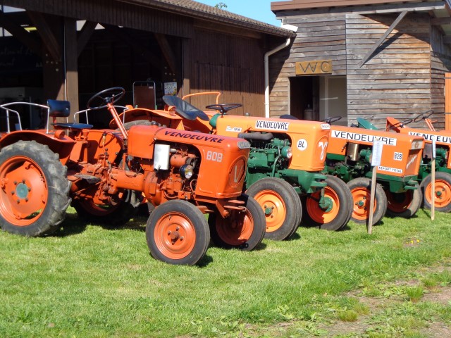 Vieux moteurs samedi soir 2025 (26) (Small)