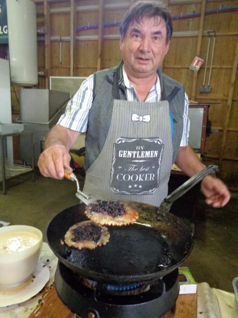 6 Marche d ete bluet plantes miel escargot (34) (Small)