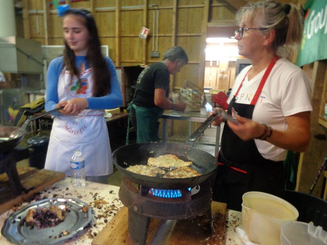 6 marche d ete escargots bluets plantes miel (1) (Small)