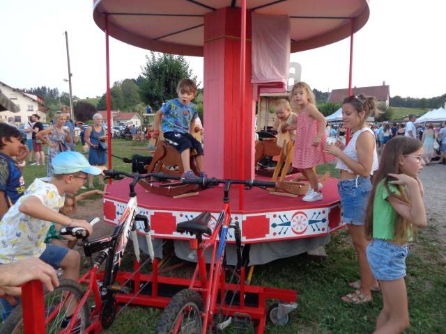 7 la fete au village (19) (Small)