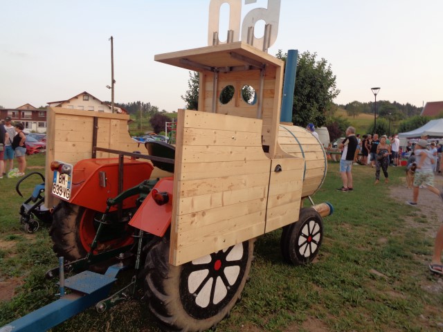 7 la fete au village (21) (Small)