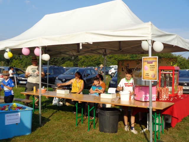 7 la fete au village (45) (Small)