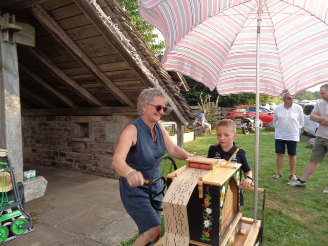 7 la fete au village (88) (Small)