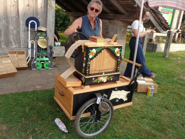 7 la fete au village (89) (Small)