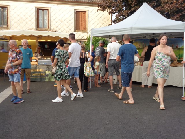 7 la fete au village (95) (Small)