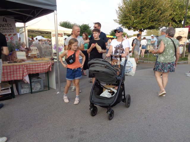 7 la fete au village (106) (Small)