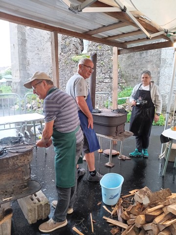 7207999548381813472-1 (Small)