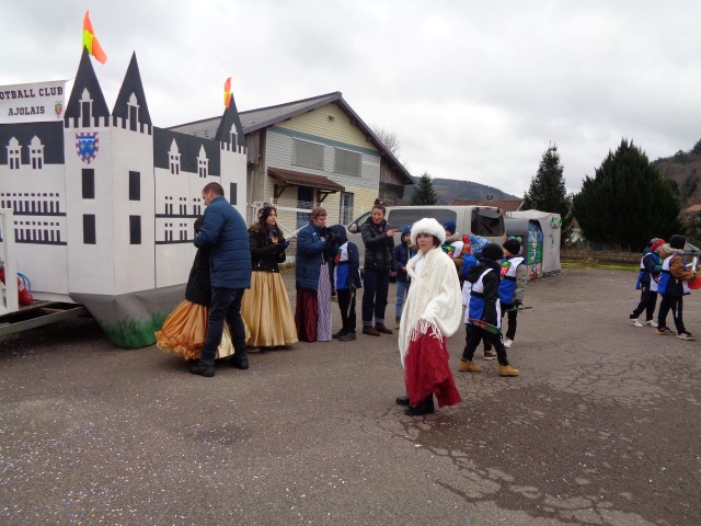 Defile Foire aux andouilles (48) (Small)
