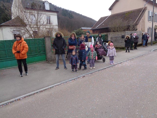 Defile Foire aux andouilles (77) (Small)