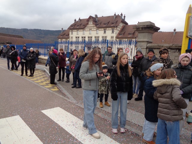 Defile Foire aux andouilles (81) (Small)