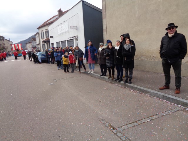 Defile Foire aux andouilles (93) (Small)