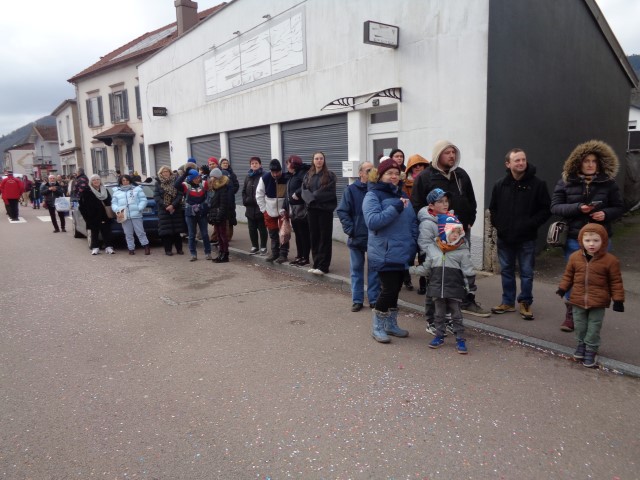 Defile Foire aux andouilles (95) (Small)