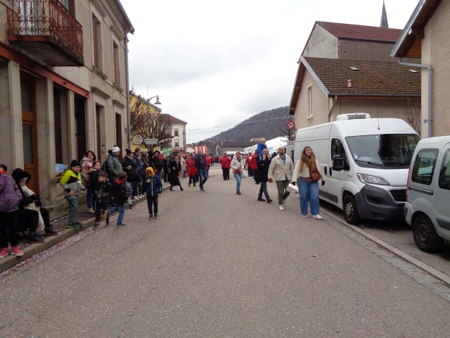 Defile Foire aux andouilles (119) (Small)