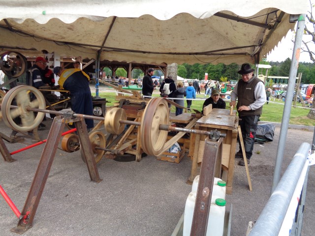 ateriel et brocante Samedi (82) (Small)