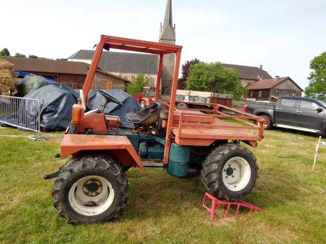 Materiel agricole dimanche matin (35) (Small)