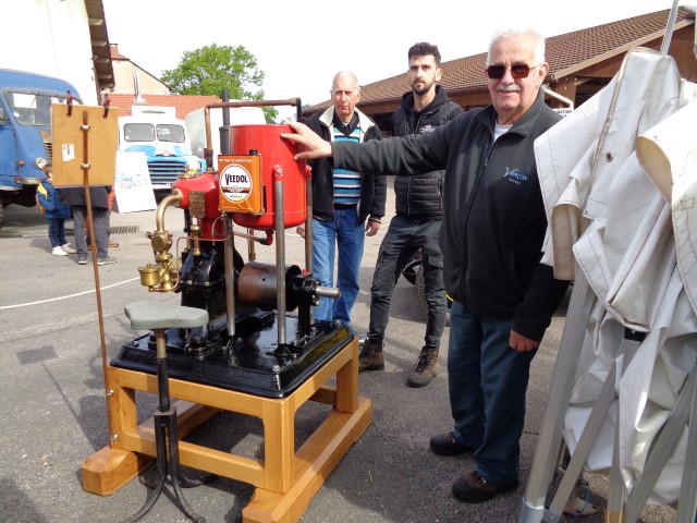 Materiel agricole dimanche matin (48) (Small)