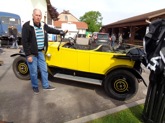 Materiel agricole dimanche matin (49) (Small)