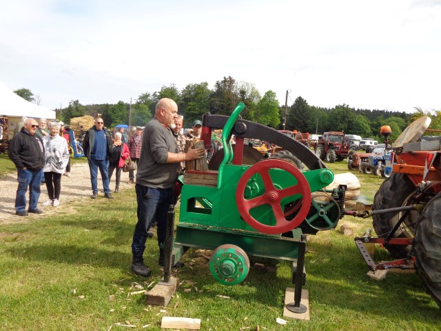 Materiel agricole dimanche matin (79) (Small)