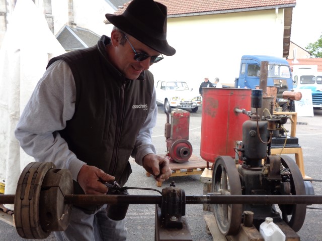 Materiel agricole dimanche matin (85) (Small)