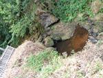 L'eau de la cascade est réduite au minimum (1) (Small)