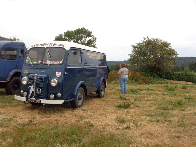 4 Vehicules ancien et orgues de Barbarie (15) (Small)