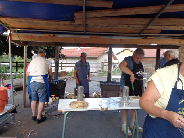 10 Marche de cloture (38) (Small)