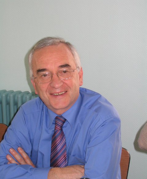Philippe Faivre, Maire du Val d'Ajol, Conseiller Général, du Canton de Plomb. Les B., et Président (présidence tournante) de la 
